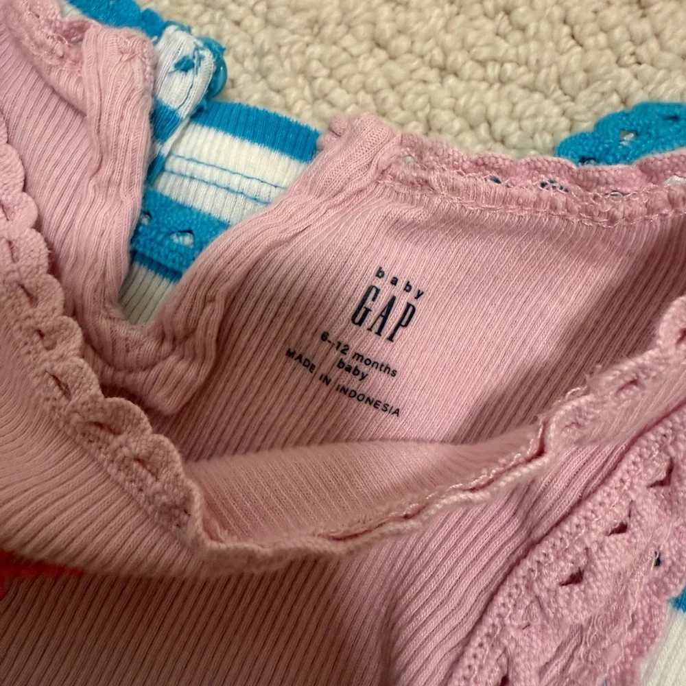 Cute Gap Tank top Set
